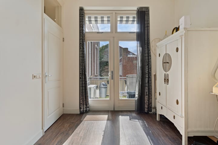 Foto 19 van Zuidzijde Haven 13-A