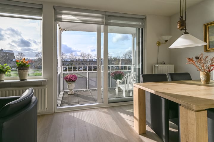 Foto 3 van Maan Bastion 246