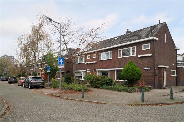 Bekijk foto 39 van Pelmolenstraat 54