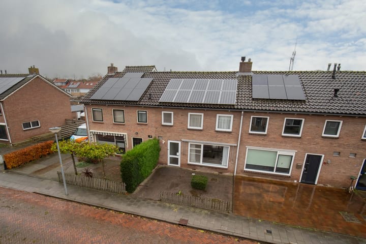 Foto 1 van Van Steenstraat 19