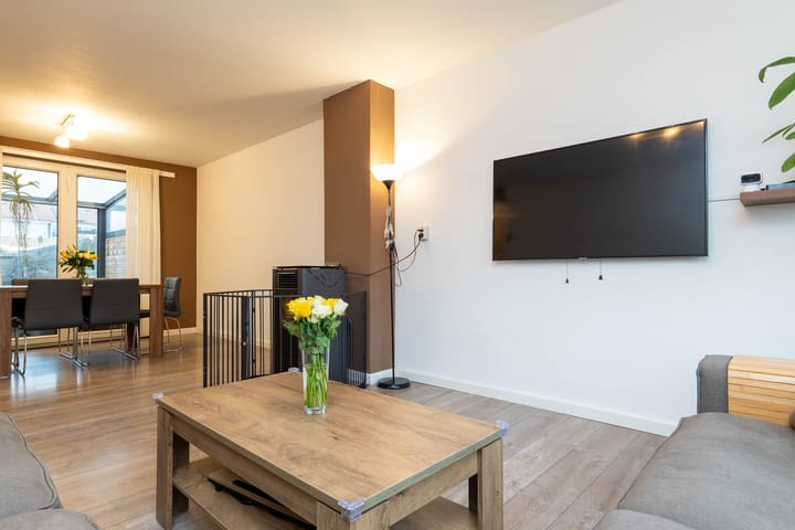 Foto 10 van Van Steenstraat 19