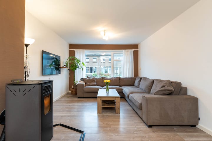 Foto 12 van Van Steenstraat 19