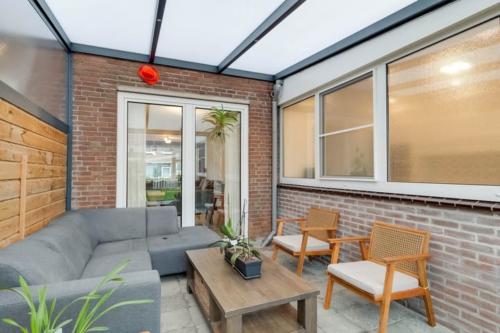 Foto 23 van Van Steenstraat 19