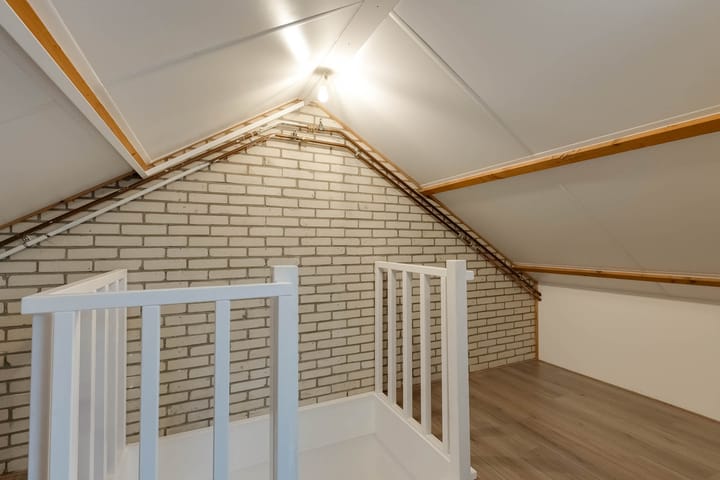 Foto 42 van Van Steenstraat 19