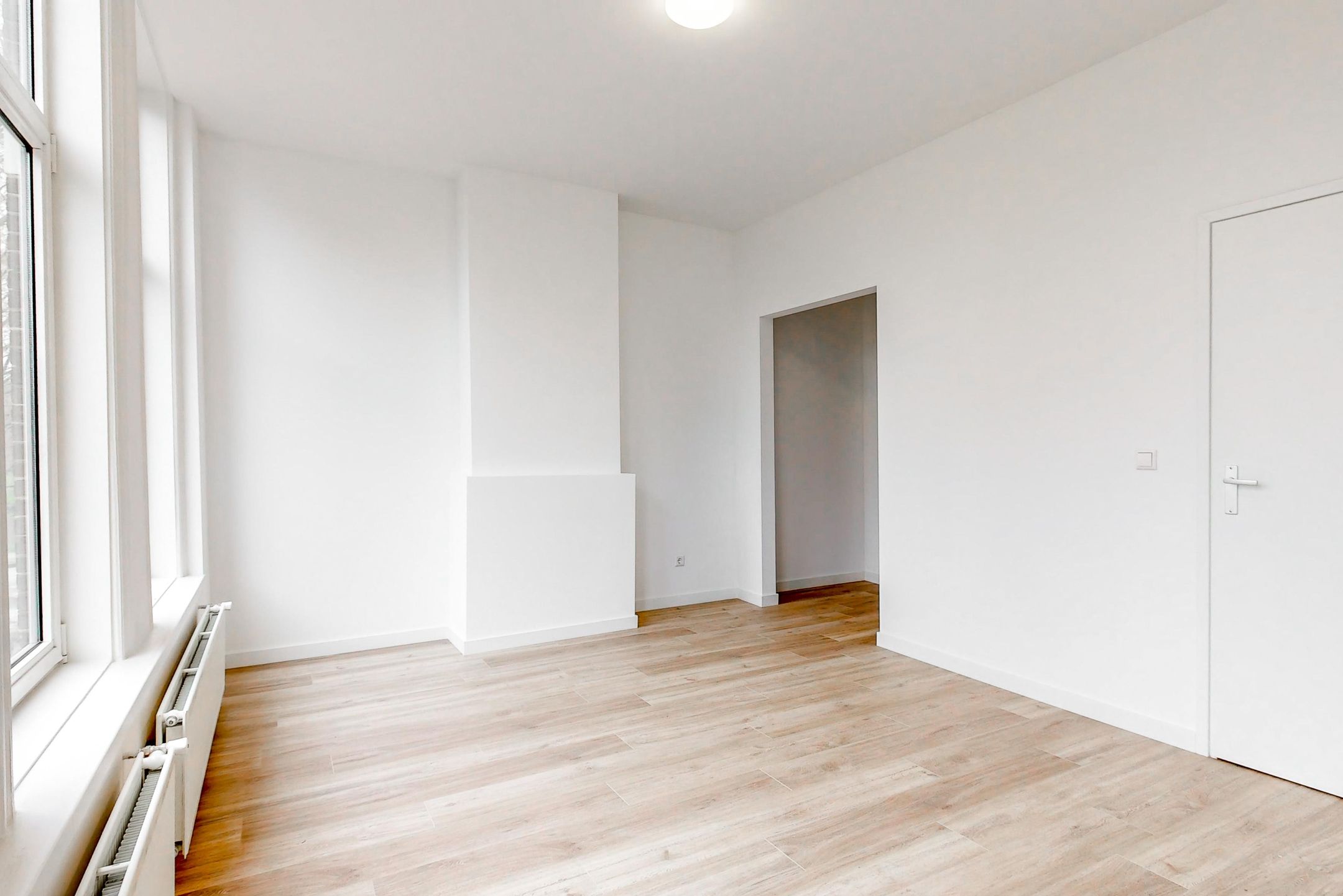 Photo 6 of Prins Hendrikplein 3-A