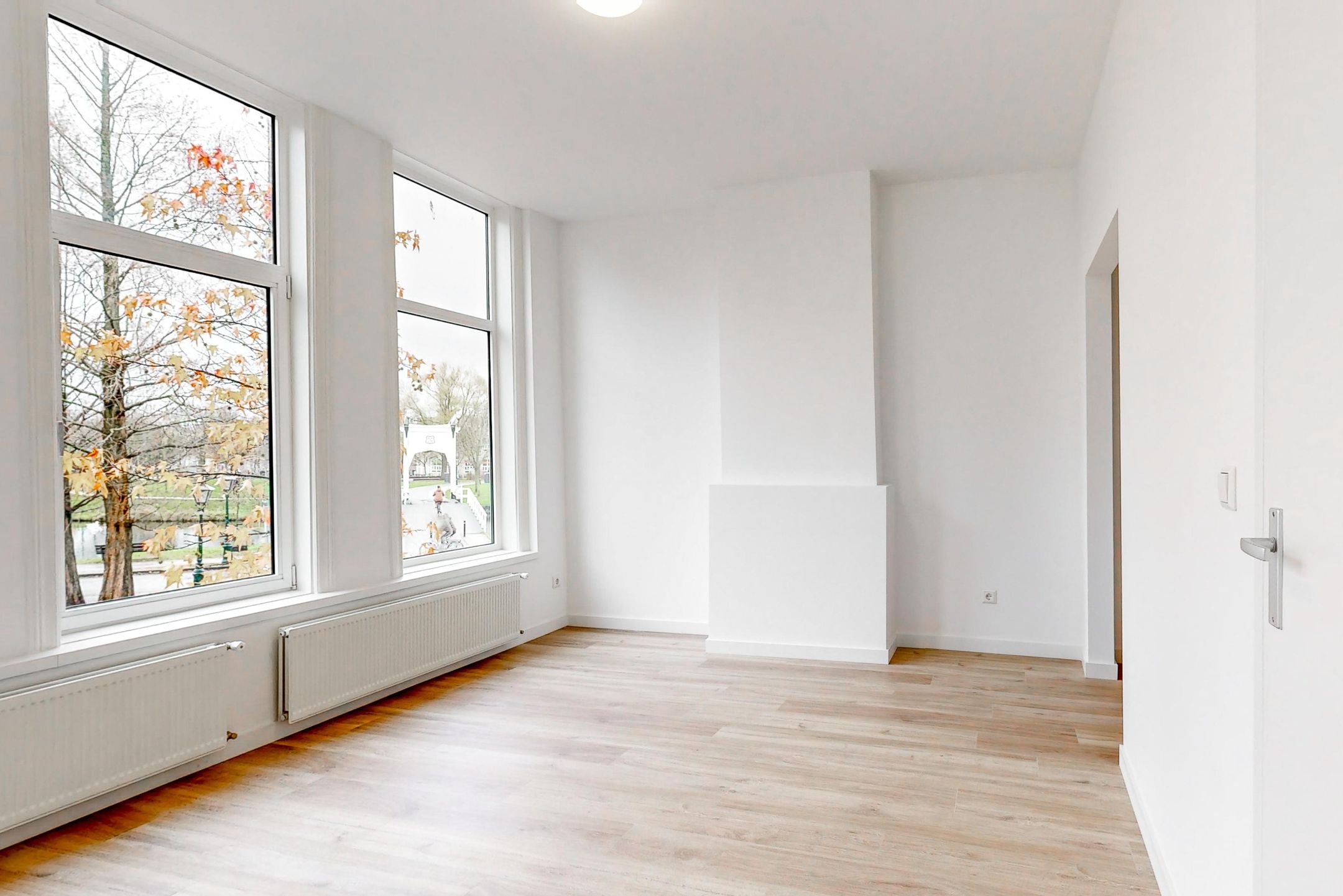 Photo 3 of Prins Hendrikplein 3-A