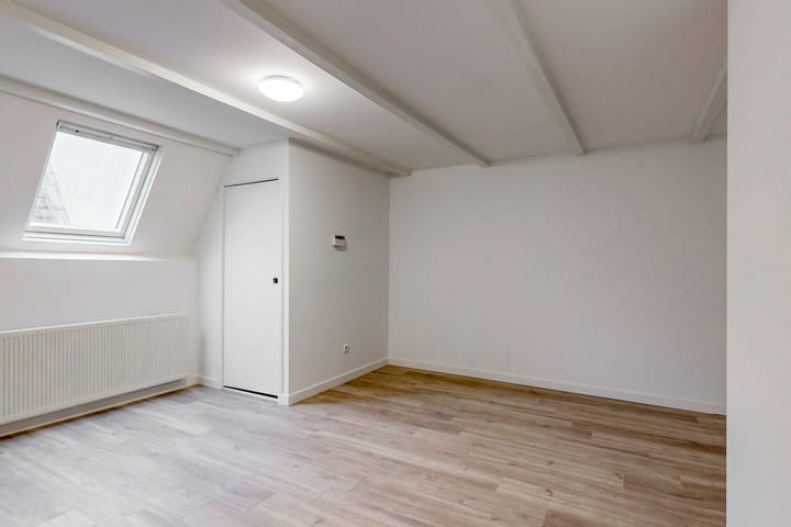 Foto 16 van Prins Hendrikplein 3-A