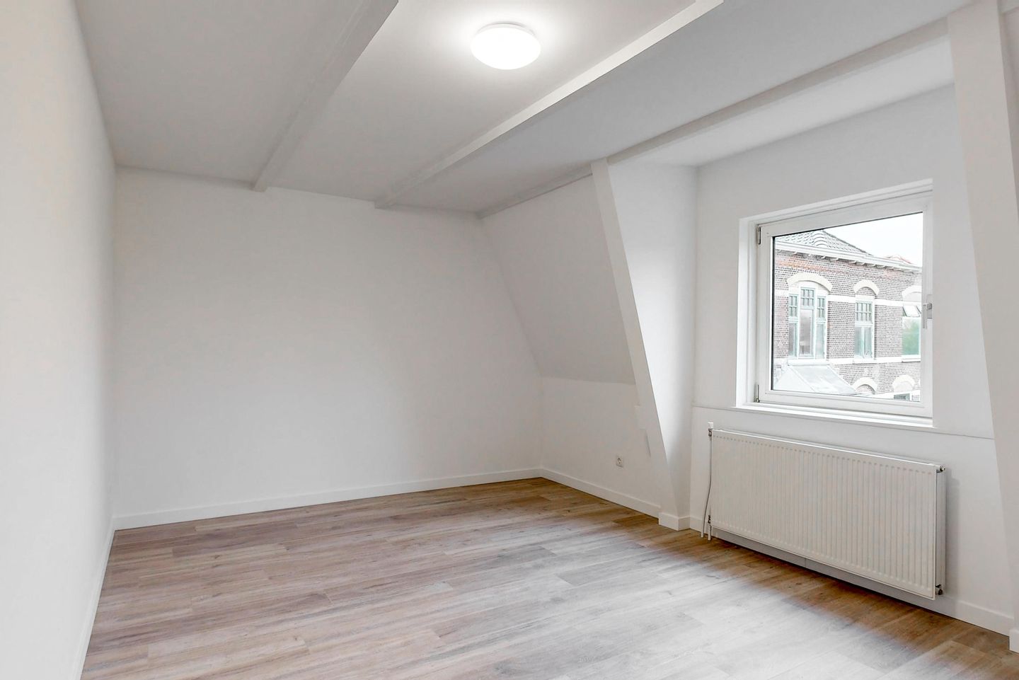 Photo 14 of Prins Hendrikplein 3-A