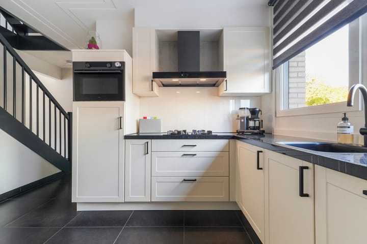 Foto 15 van Vaandrig 24