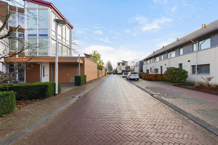 Foto 47 van Vaandrig 24