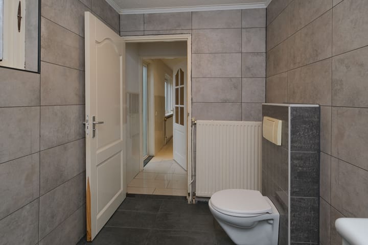 Foto 11 van Zwaluwenstraat 24