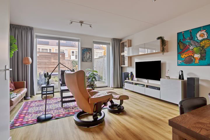 Foto 5 van Titus Brandsmastraat 26