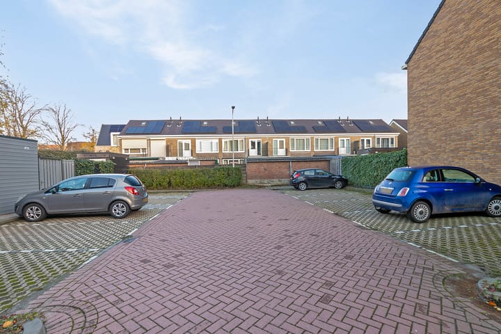 Foto 28 van Titus Brandsmastraat 26