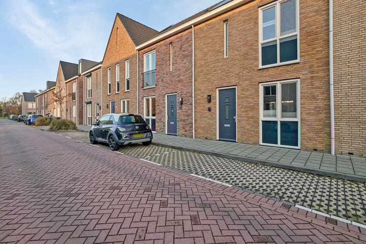 Foto 30 van Titus Brandsmastraat 26