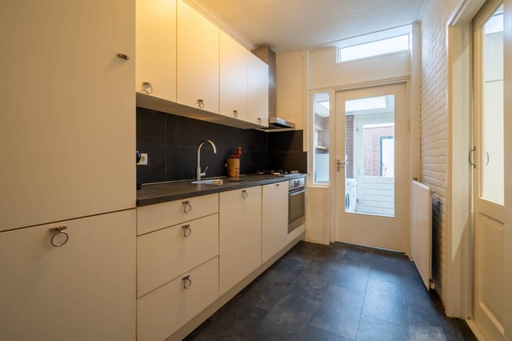 Foto 3 van Sportterreinstraat 36