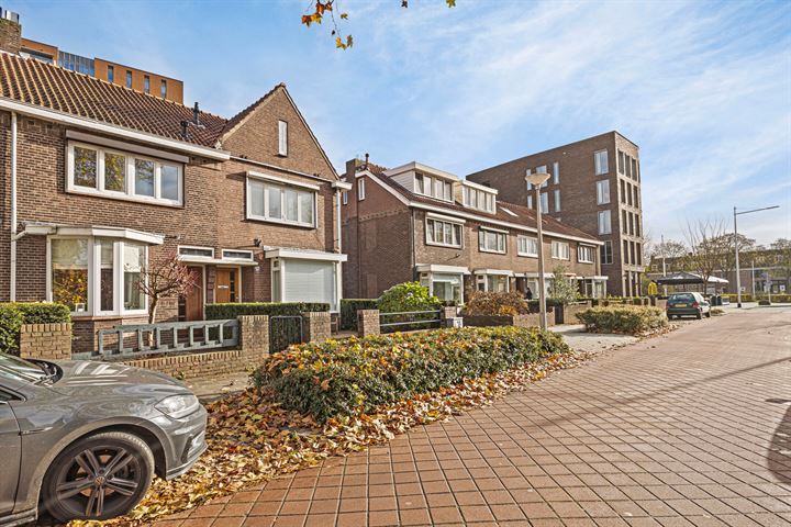 Bekijk foto 44 van Lanciersstraat 142