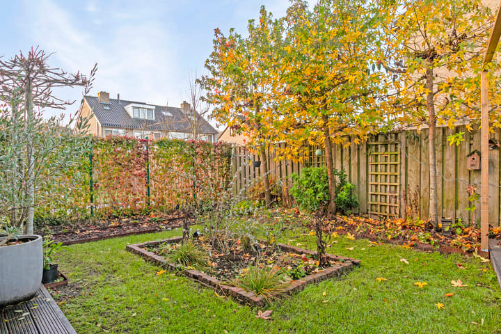 Foto 46 van IJssellaan 15