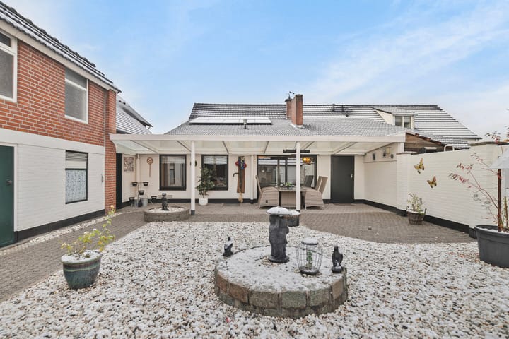 Foto 32 van Venrayseweg 21-A