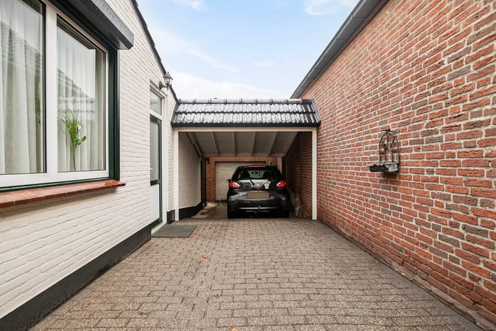 Foto 28 van Venrayseweg 21-A