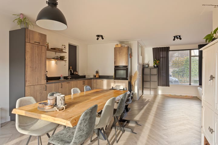 Foto 10 van Brabantstraat 18