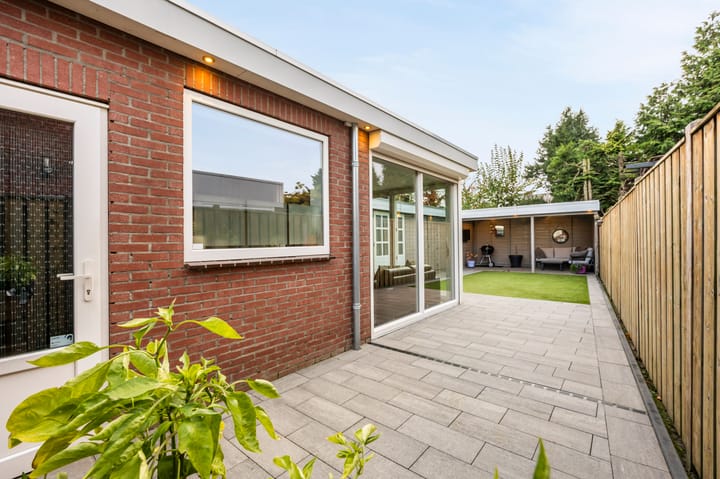 Foto 23 van Elzenweg 34