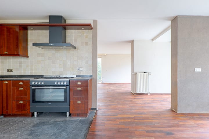 Foto 24 van Wielewaalhof 78