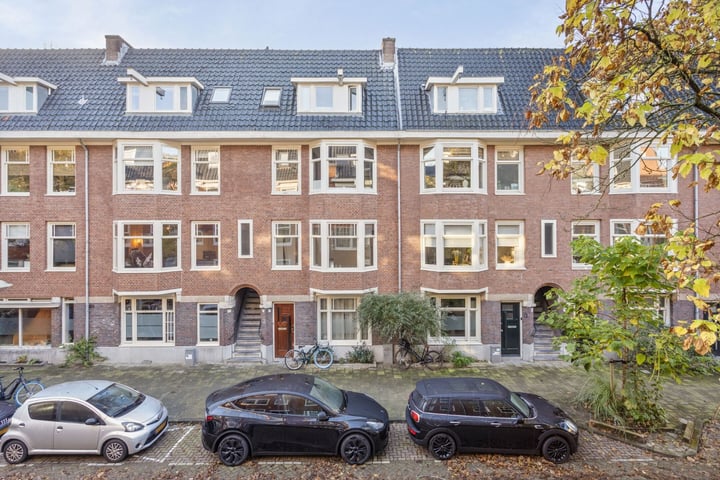 Bekijk foto 1 van Magalhaensstraat 11-1