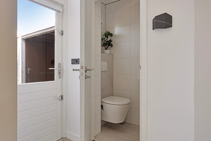 Foto 24 van Buitenweg 67