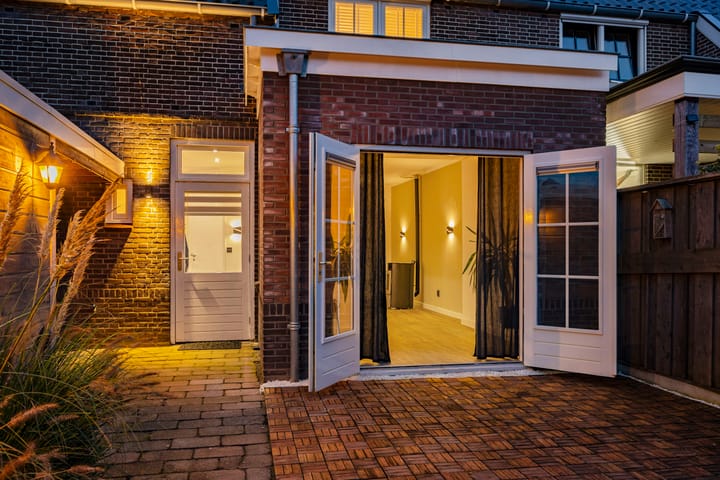 Foto 38 van Buitenweg 67