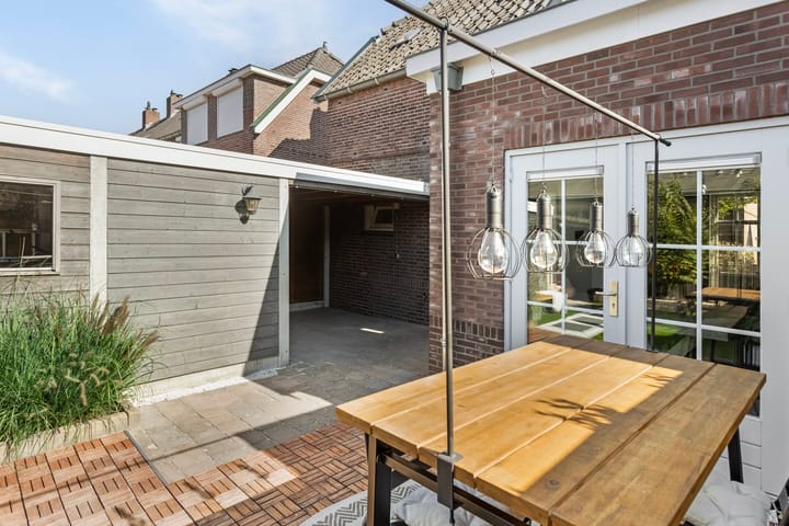 Foto 39 van Buitenweg 67