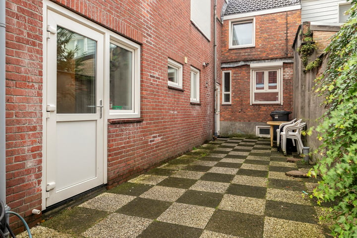 View photo 32 of 's-Gravenstraat 199