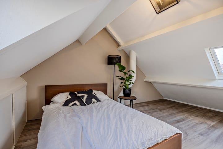 Foto 32 van Prins Hendriklaan 107