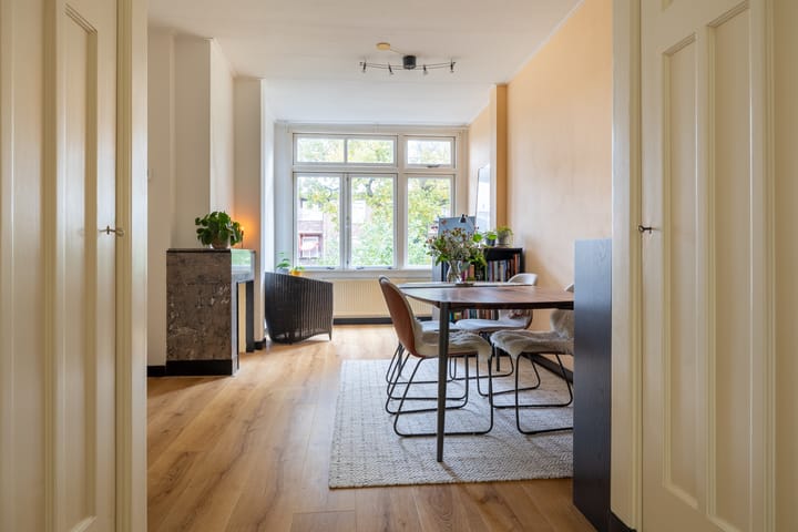 Foto 6 van Van Heutszstraat 96