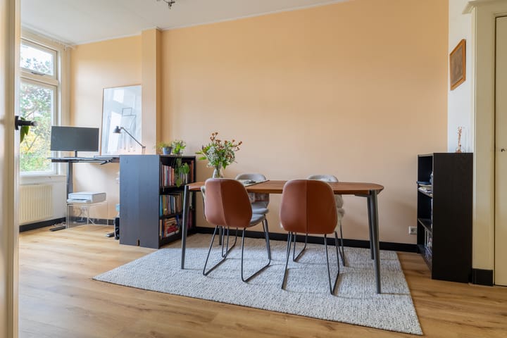 Foto 8 van Van Heutszstraat 96