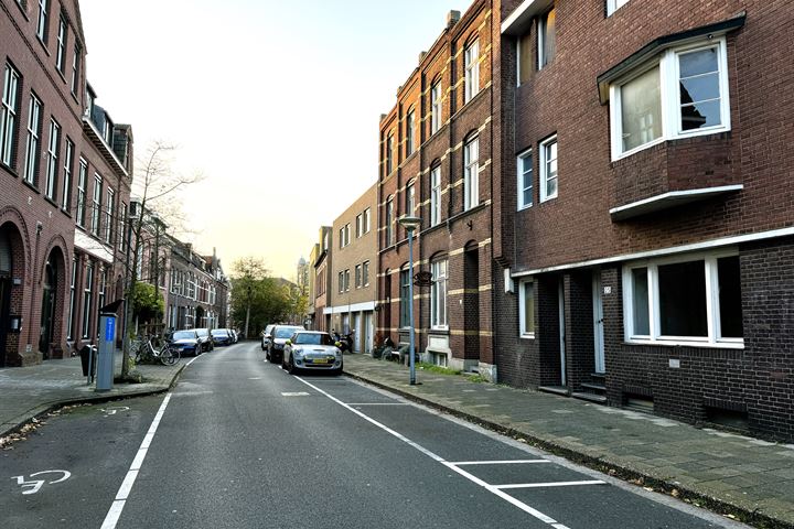 Bekijk foto 18 van Herungerstraat 27