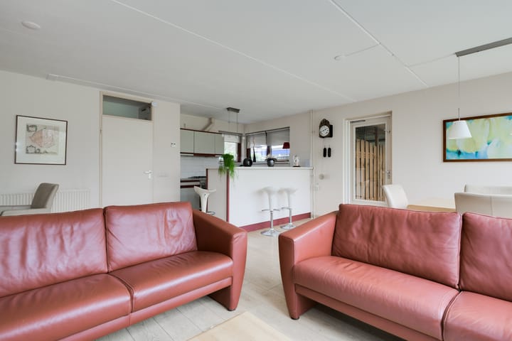 Foto 3 van Ampsen 68-A