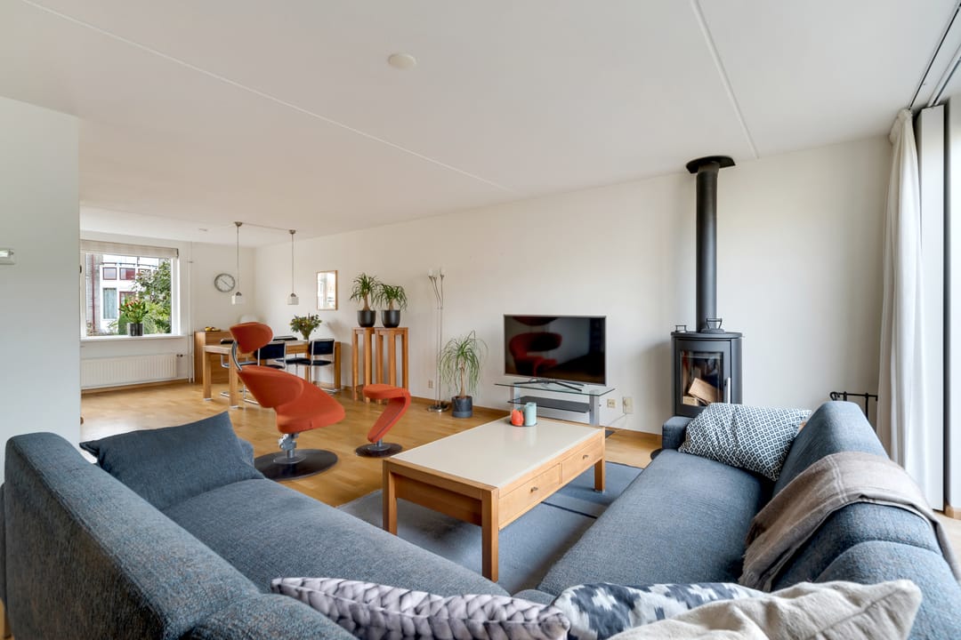 Foto 8 van Valkeniersborch 63