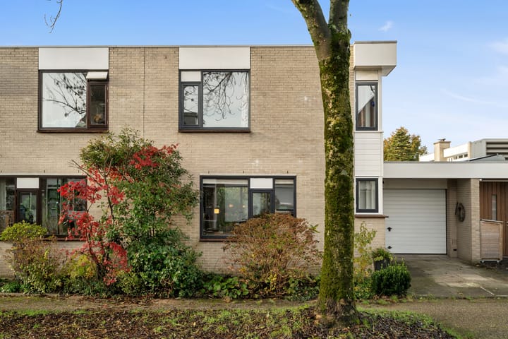 Foto 48 van Valkeniersborch 63