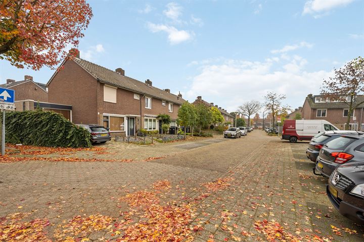 Bekijk foto 35 van Westenbergstraat 30