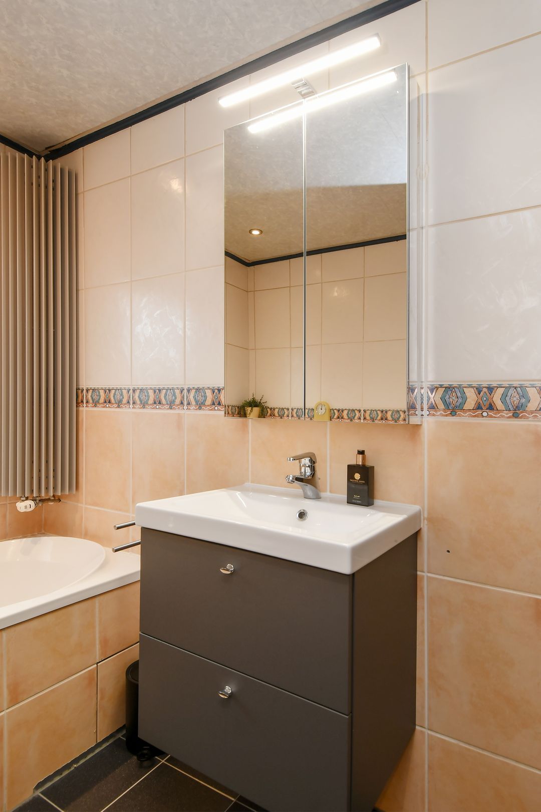 Foto 26 van Anna van Engelandstraat 39