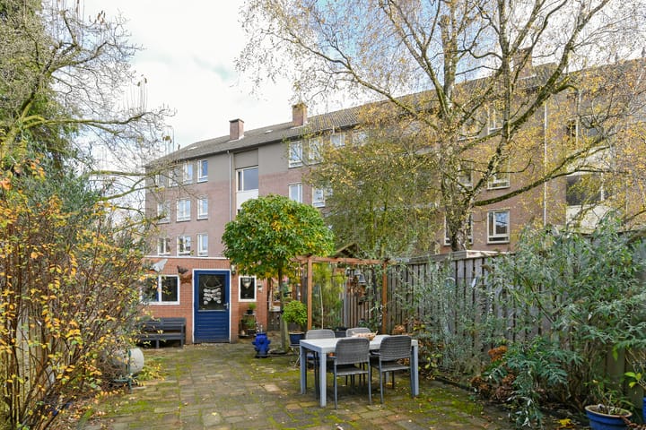 Foto 33 van Anna van Engelandstraat 39