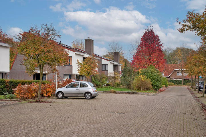 View photo 35 of Belgradostraat 28