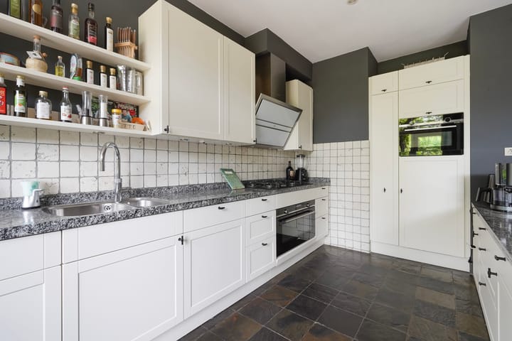 Foto 16 van Leeuwendaallaan 50