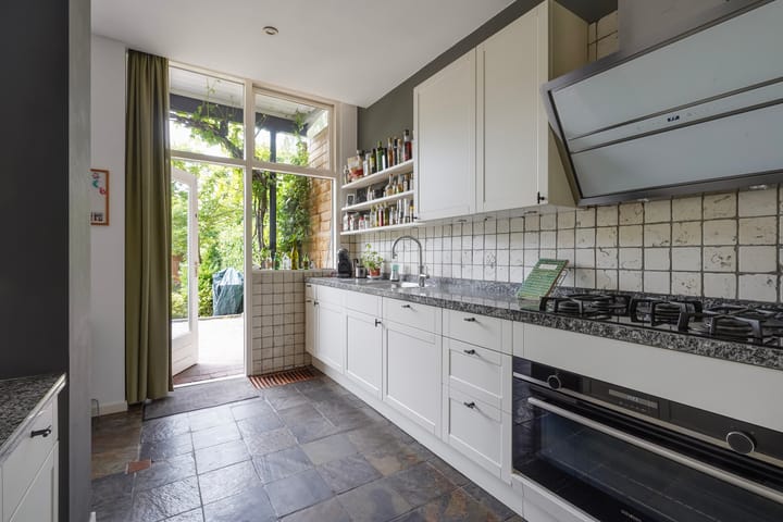 Foto 17 van Leeuwendaallaan 50