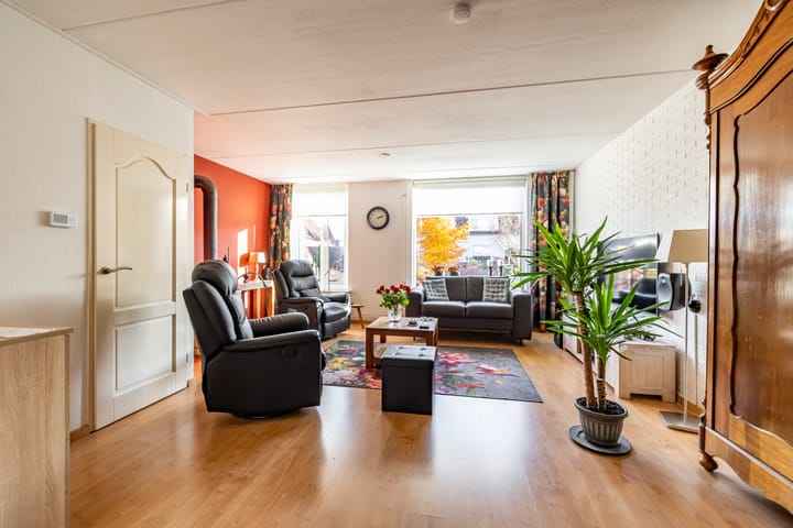 Foto 7 van Heinsiushof 10