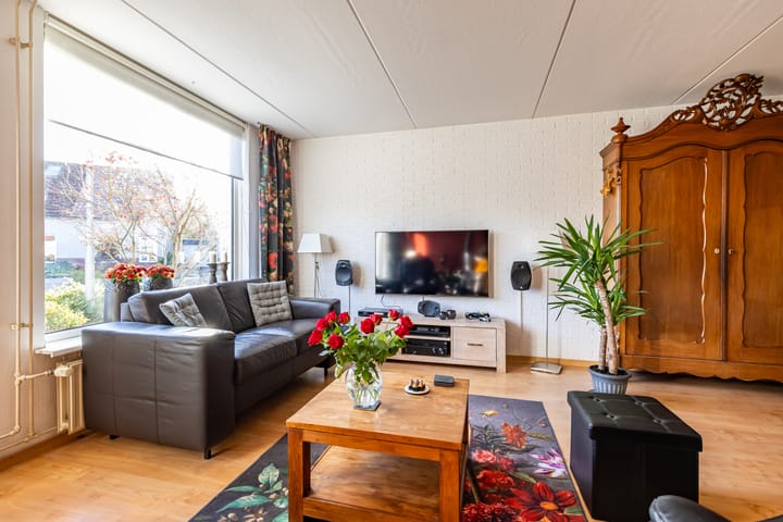 Foto 12 van Heinsiushof 10