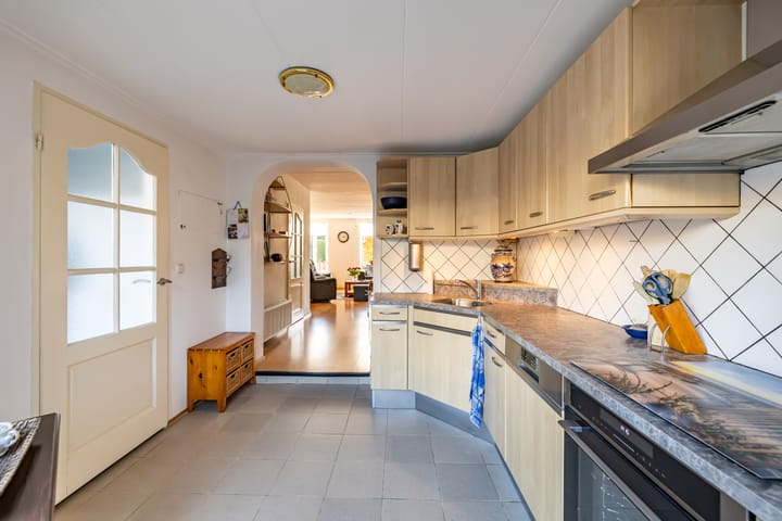 Foto 19 van Heinsiushof 10