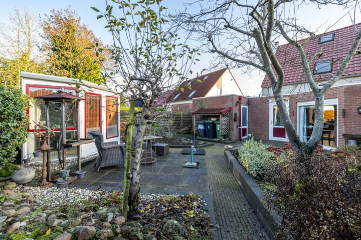 Foto 27 van Heinsiushof 10