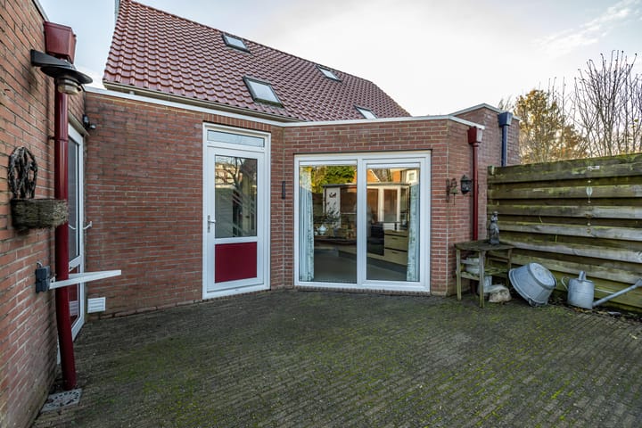 Foto 30 van Heinsiushof 10