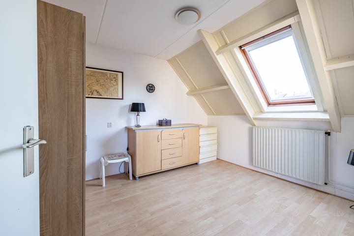 Foto 35 van Heinsiushof 10